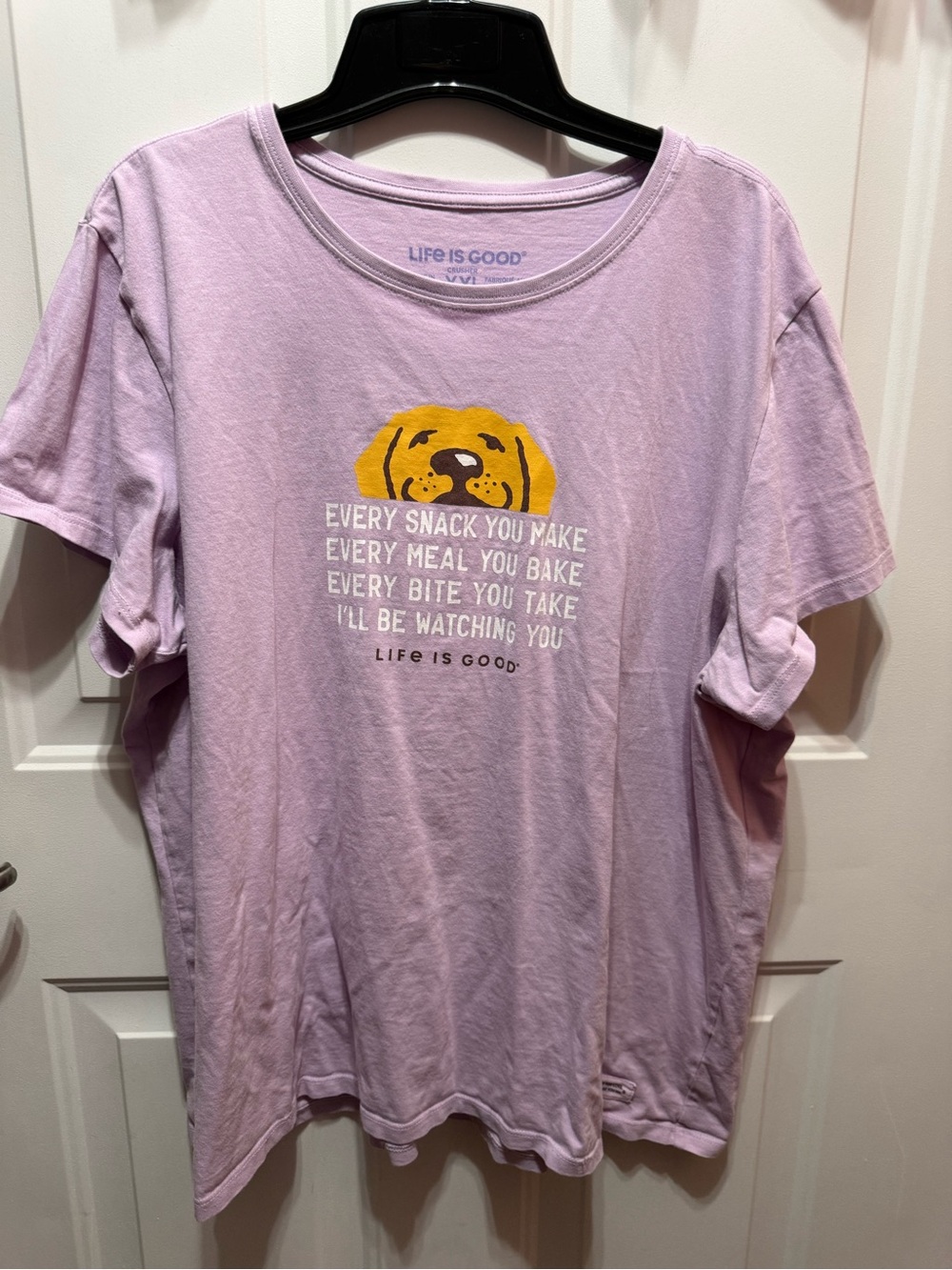 Life Is Good Crusher Lavender Tee with Yellow Gold Dog Graphic Size XXL